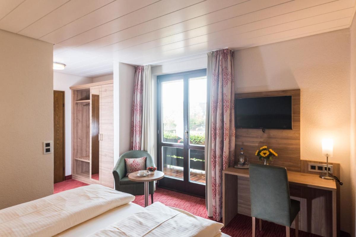 Hotel Stegner Roedelsee ภายนอก รูปภาพ