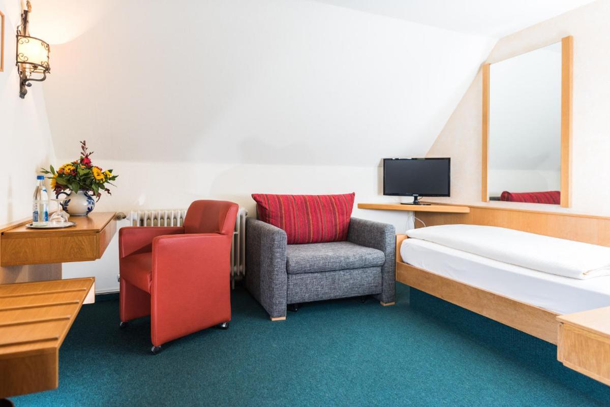 Hotel Stegner Roedelsee ภายนอก รูปภาพ
