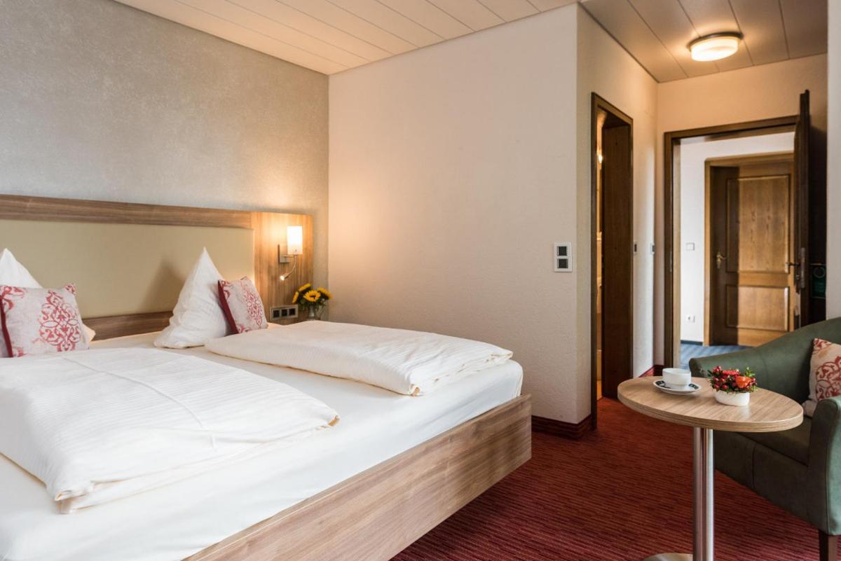 Hotel Stegner Roedelsee ภายนอก รูปภาพ